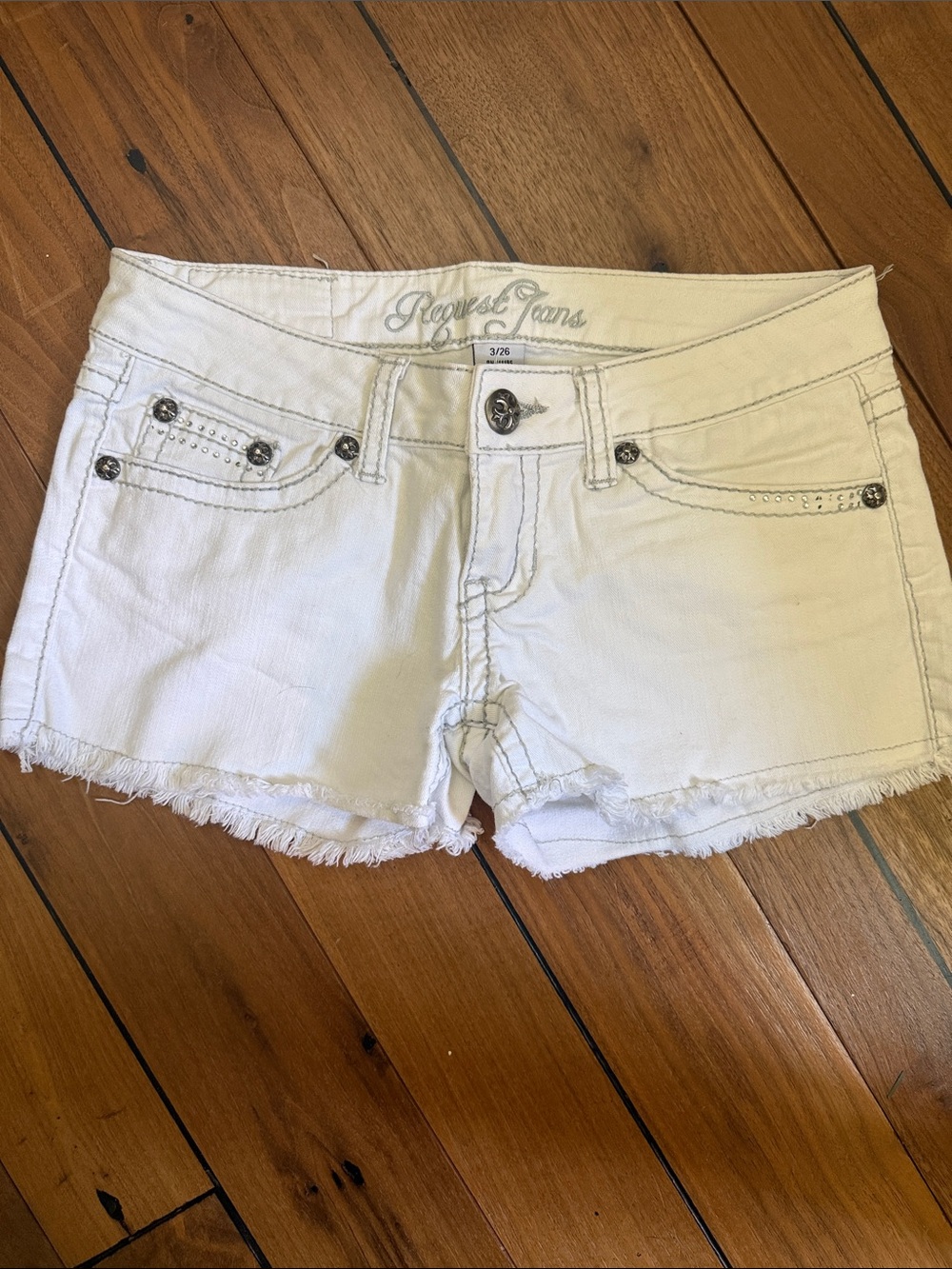 Request Jeans White Women's Denim Cutoff Shorts Sz 26